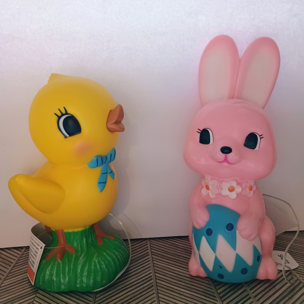 Spritz Yellow Chick And Pink Bunny Blowolds